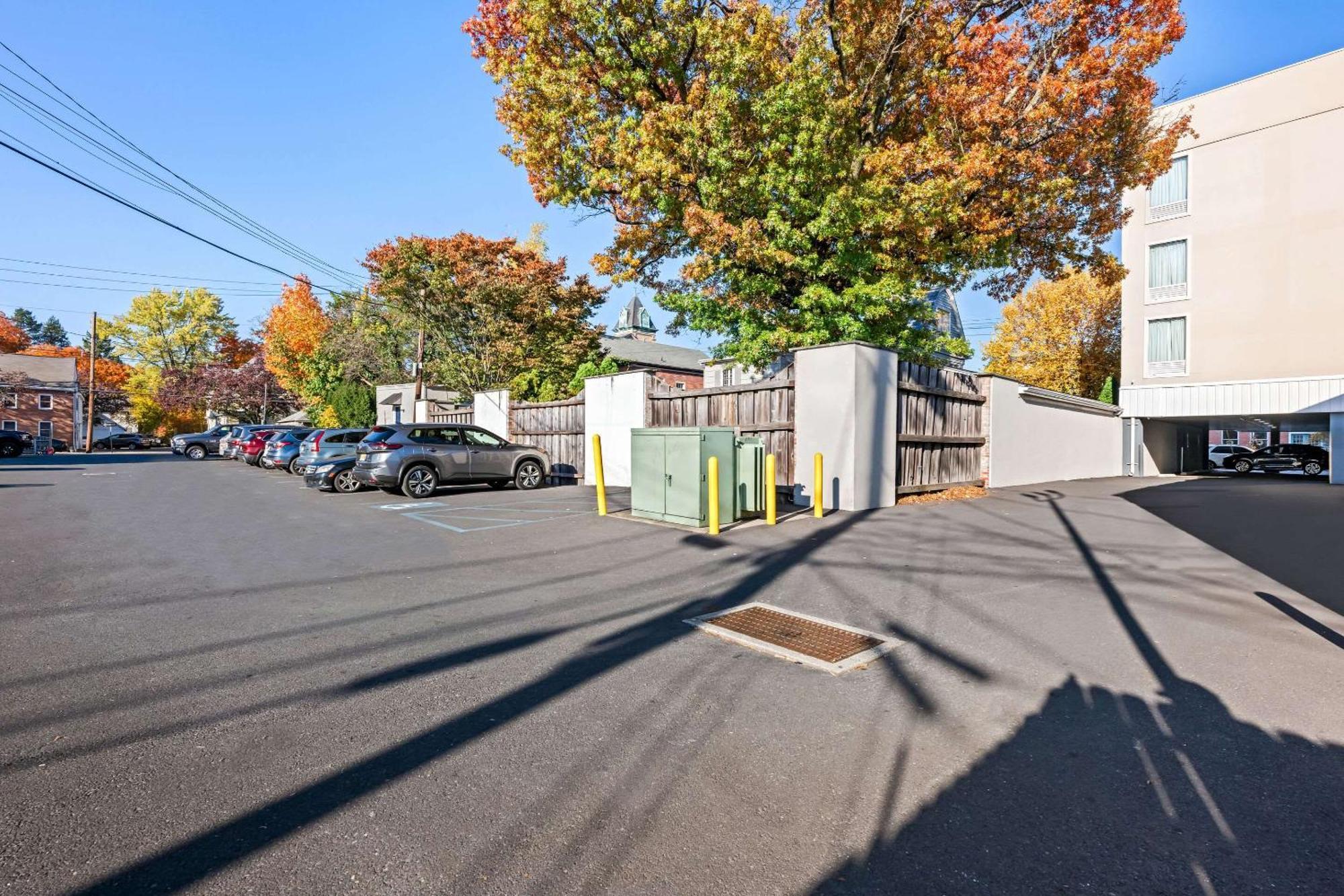 The Penn Stroud, Stroudsburg - Poconos, Ascend Hotel Collection Exterior foto