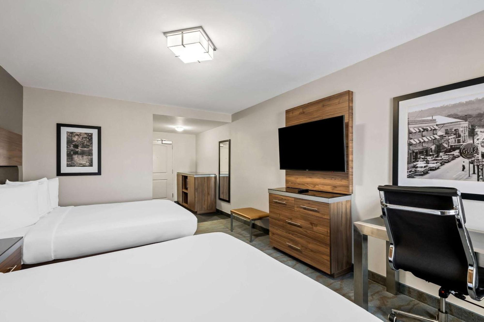 The Penn Stroud, Stroudsburg - Poconos, Ascend Hotel Collection Exterior foto